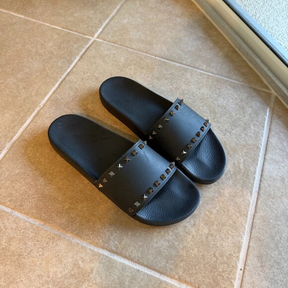 Men's Valentino Slides size 12 Black Studded - Picture 2 of 5